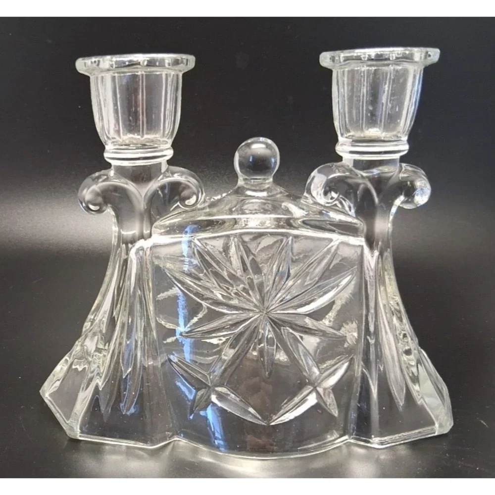 2 Anchor Hocking Early American‎ Prescut Candle Holders